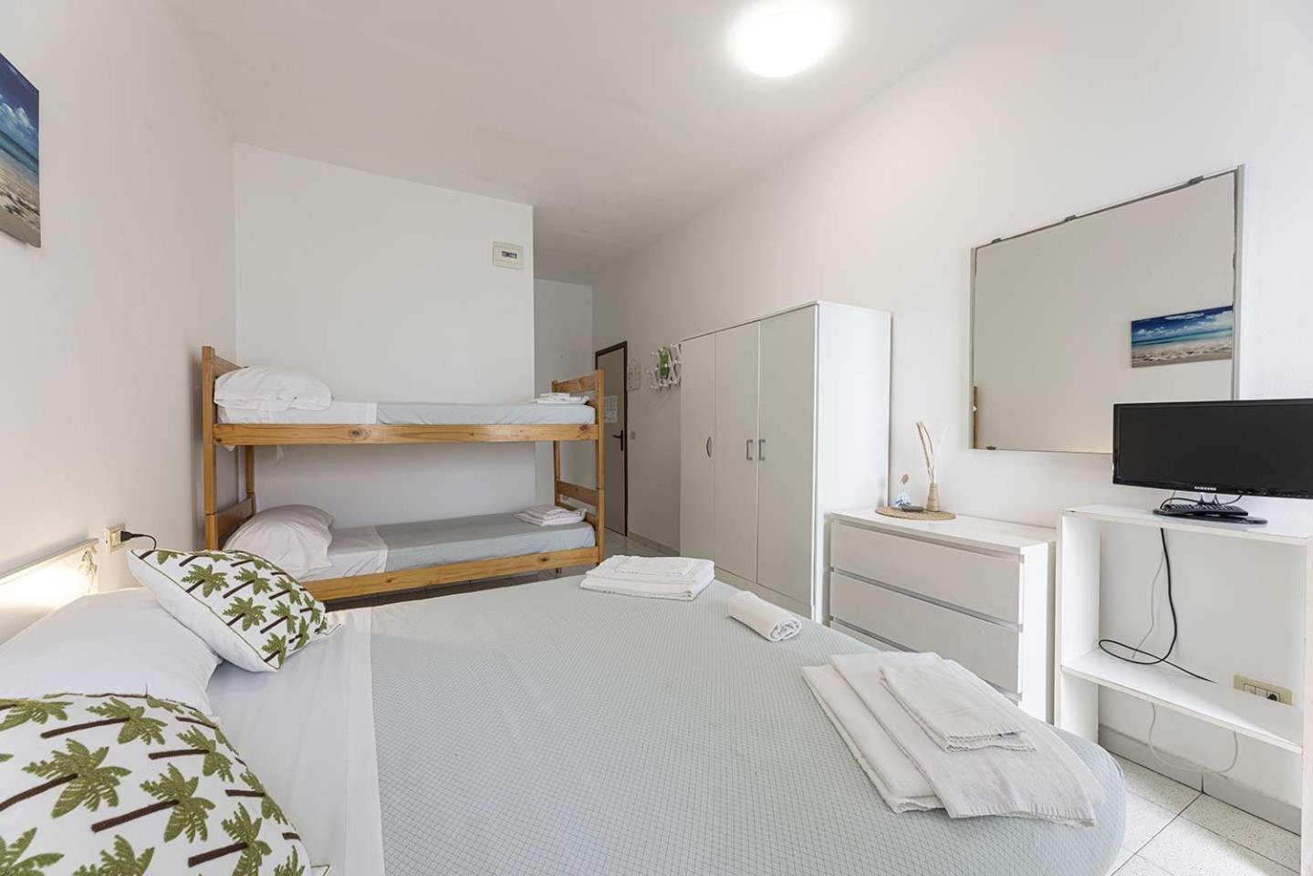 Hotel Le Ghiaie Портоферайо Екстериор снимка