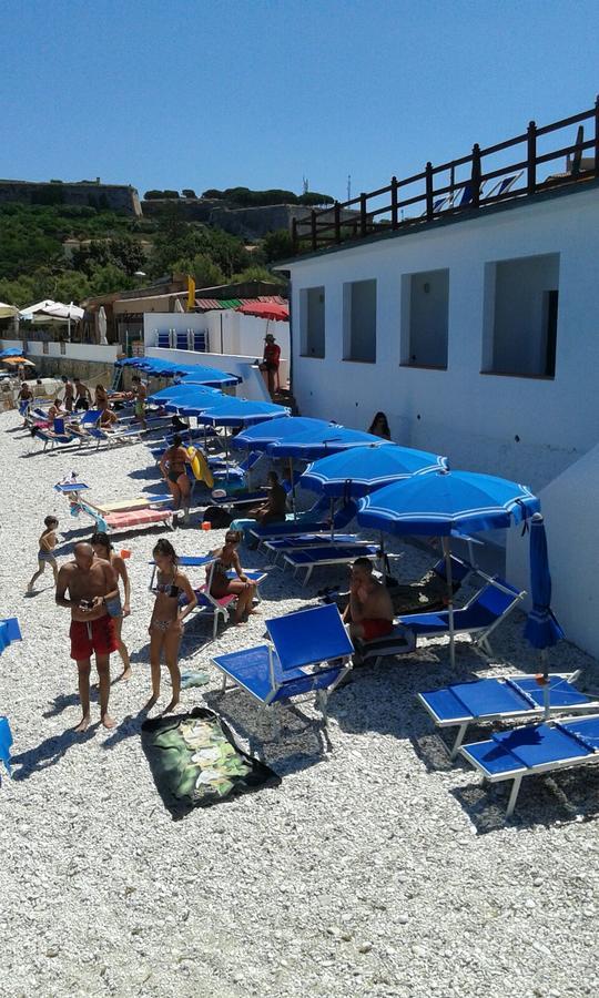 Hotel Le Ghiaie Портоферайо Екстериор снимка